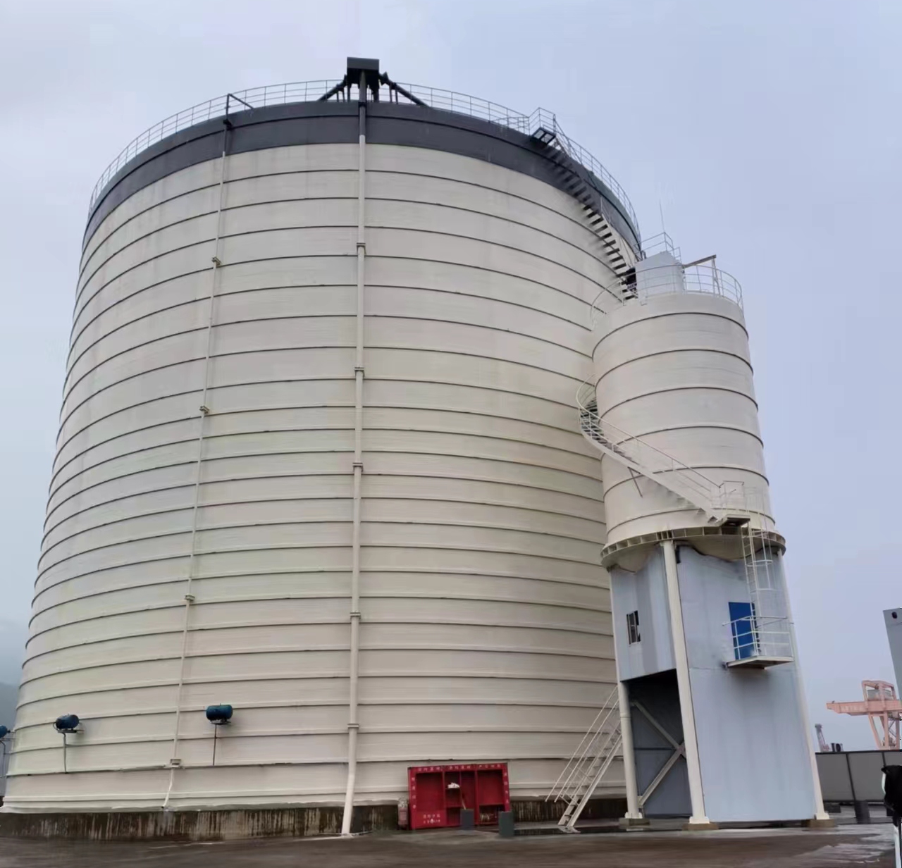 宕昌10万吨水泥钢板库